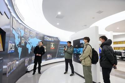 網(wǎng)絡(luò)大V、媒體記者共赴&ldquo;冬游乳山 暢品牡蠣&rdquo;觀光體驗(yàn)之旅